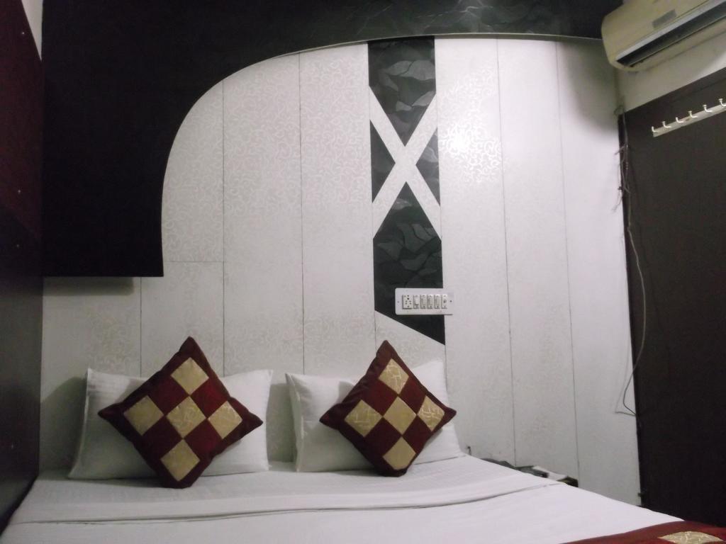 Hotel Abhineet Palace Jaipur Luaran gambar