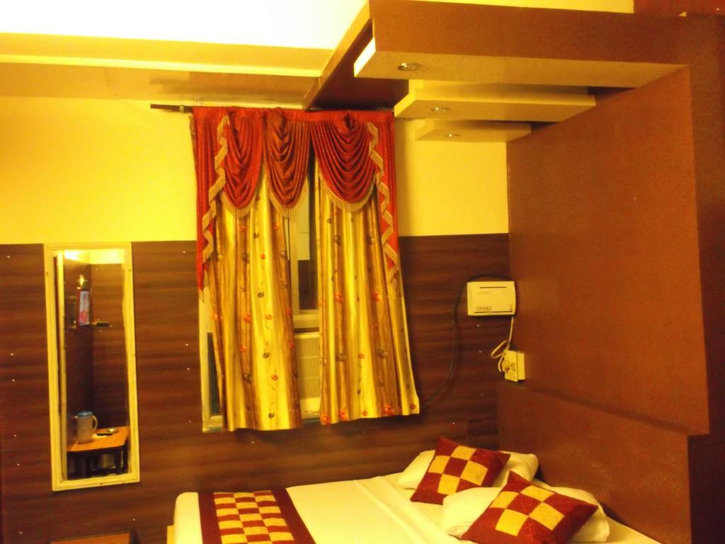 Hotel Abhineet Palace Jaipur Luaran gambar