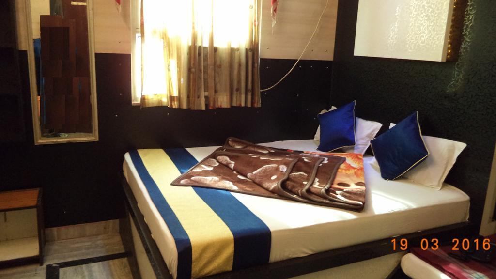 Hotel Abhineet Palace Jaipur Luaran gambar
