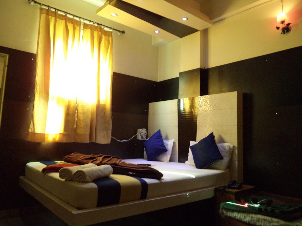 Hotel Abhineet Palace Jaipur Luaran gambar