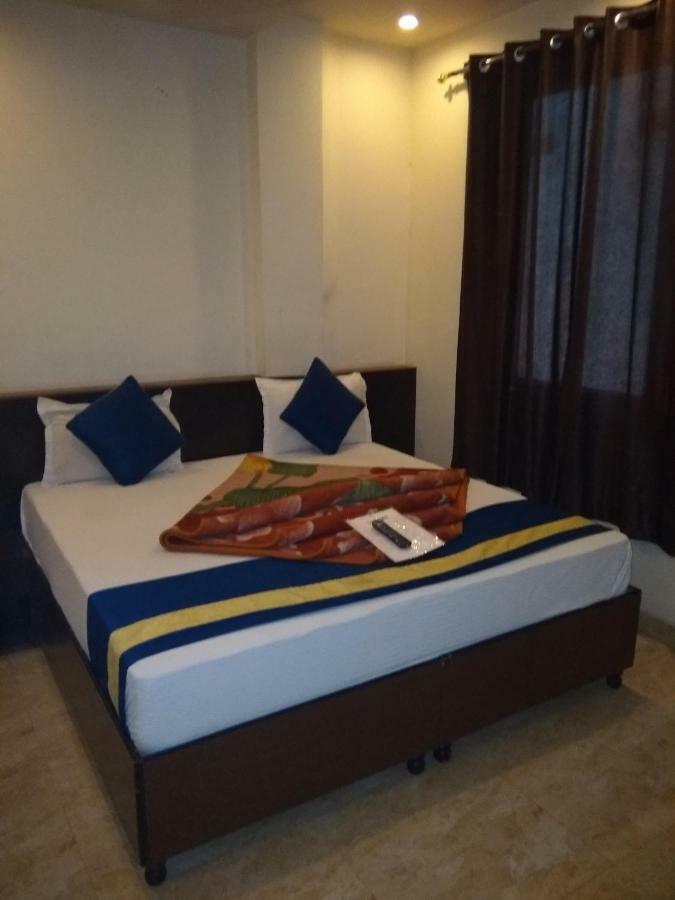 Hotel Abhineet Palace Jaipur Luaran gambar
